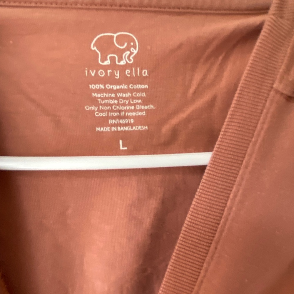 Ivory Ella tee - Picture 2 of 3
